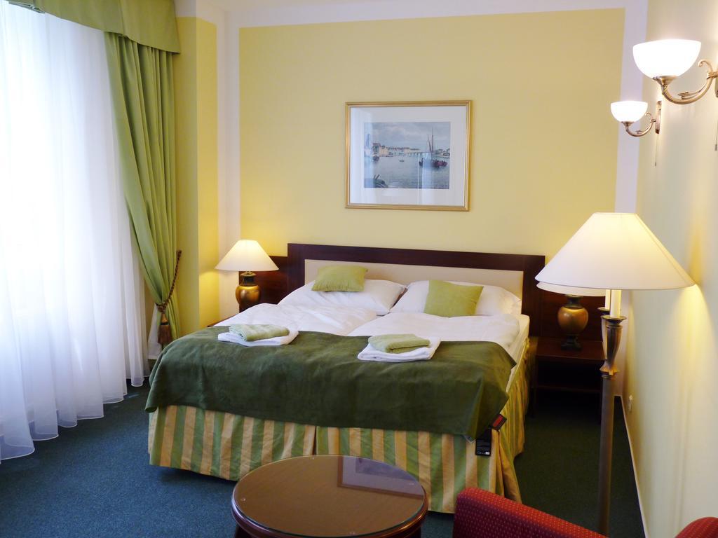 Hotel & Florian Praga