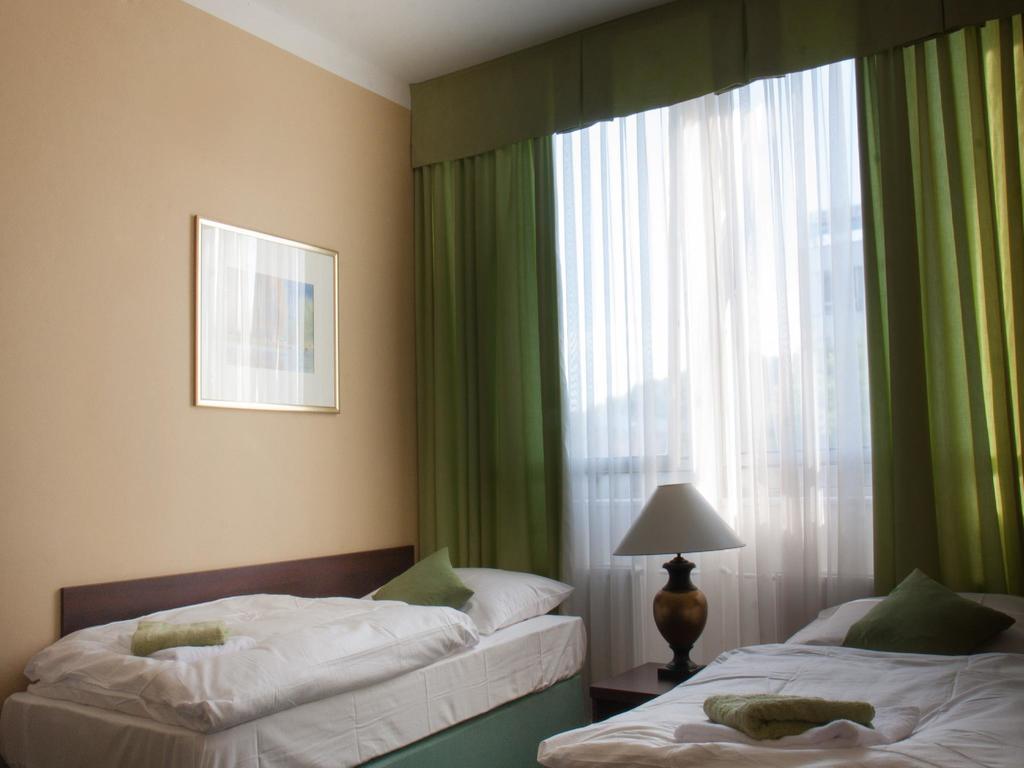 & Florian Hotel Praga